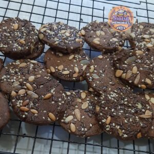 Seedy Ragi Biscuits ( contains Wholewheat Flour)